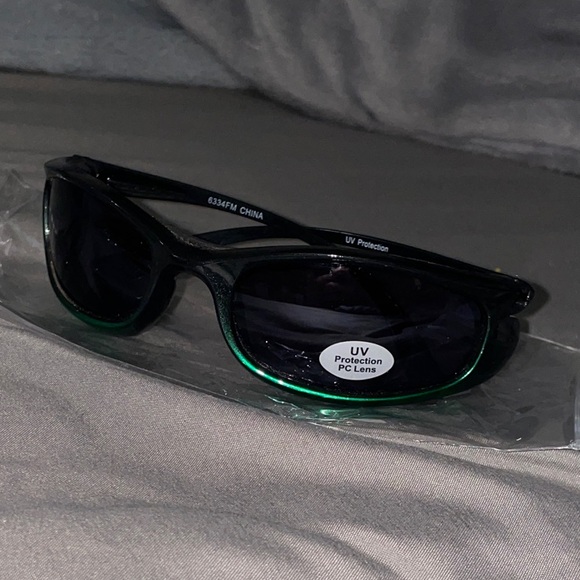 Other - Sleek Black Sunglasses with Metallic Green Temples & Arms